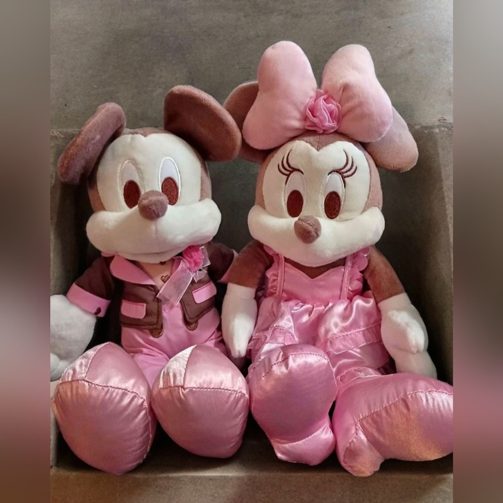 Mickey Mouse Minnie Mouse Disney Parks c